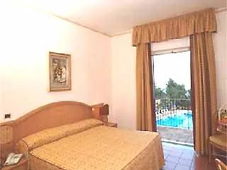 Orizzonte Acireale Hotel 4*,