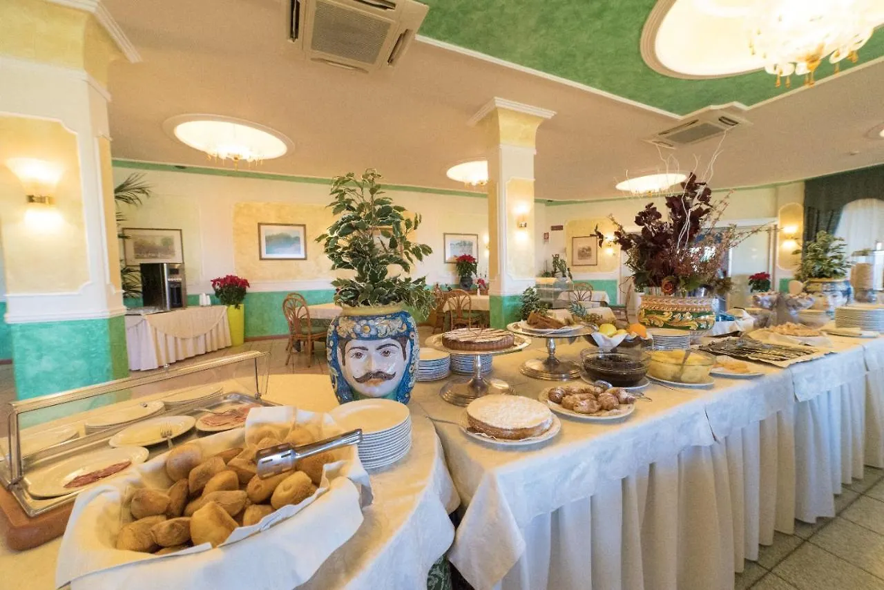 Orizzonte Acireale Hotel 4*,